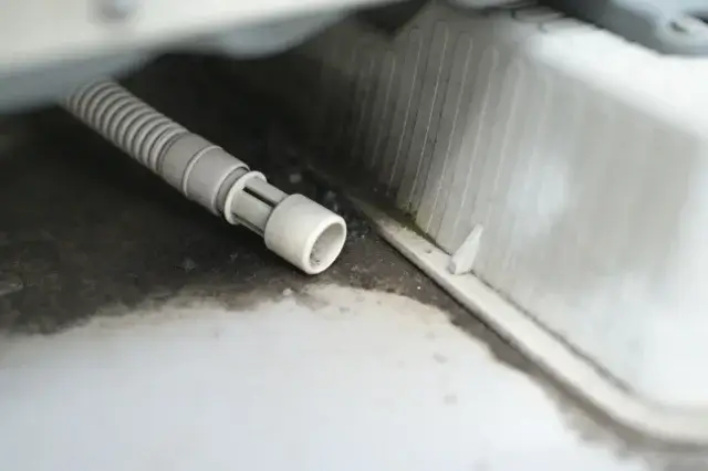 家のどこを塞げばゴキブリ対策になる？